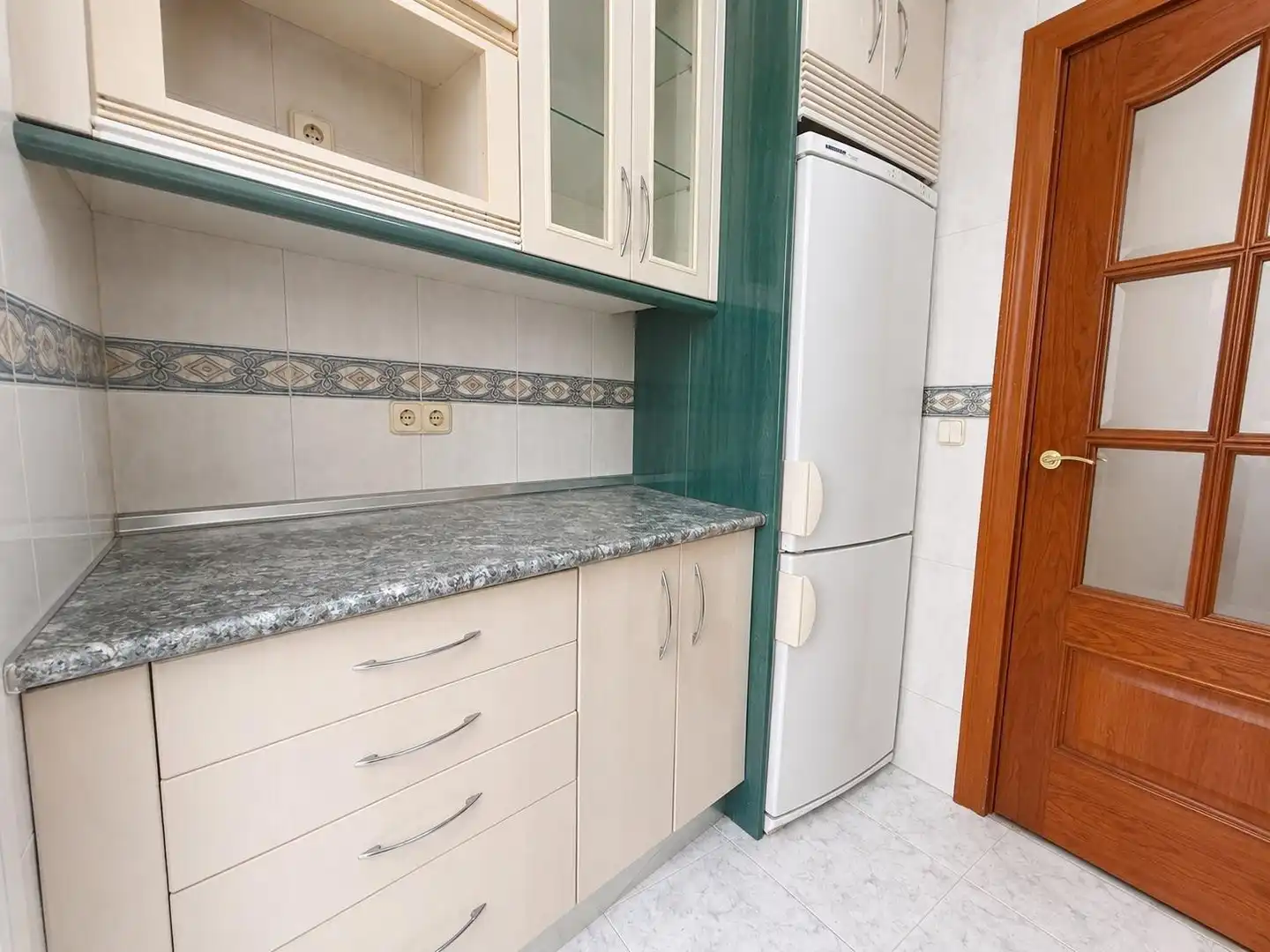 Küche von Wohnung zum Verkauf in Madrid mit Heizung, Parkett und Terrasse