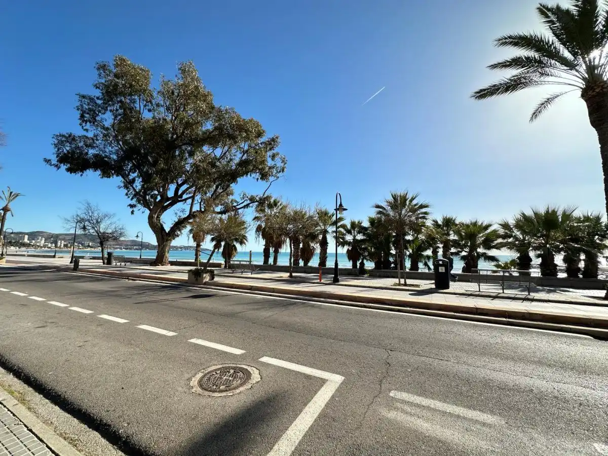 Vista exterior de Casa o chalet en venta en Benicasim / Benicàssim con Aire acondicionado, Calefacción y Terraza