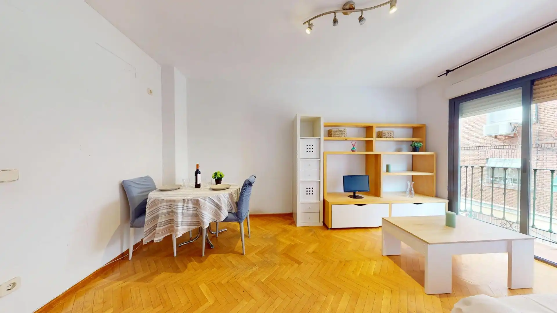 Sala de estar de Piso en venta en Madrid con Calefacción y Balcón