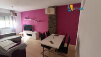 Living room of Flat for sale in Algeciras  with Terrace and Furnished