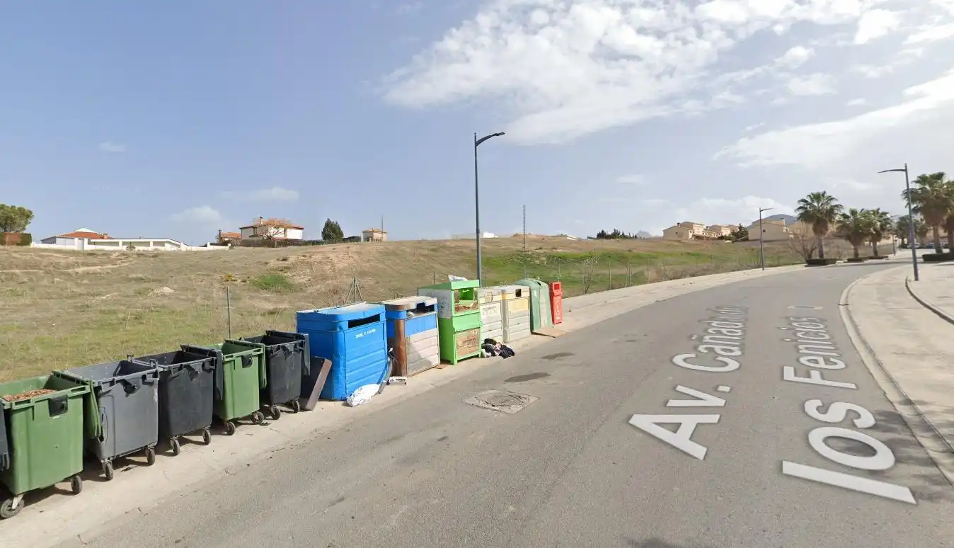 Wohnbaugrundstück zum Verkauf in Avenida Cañada de los Fenicios