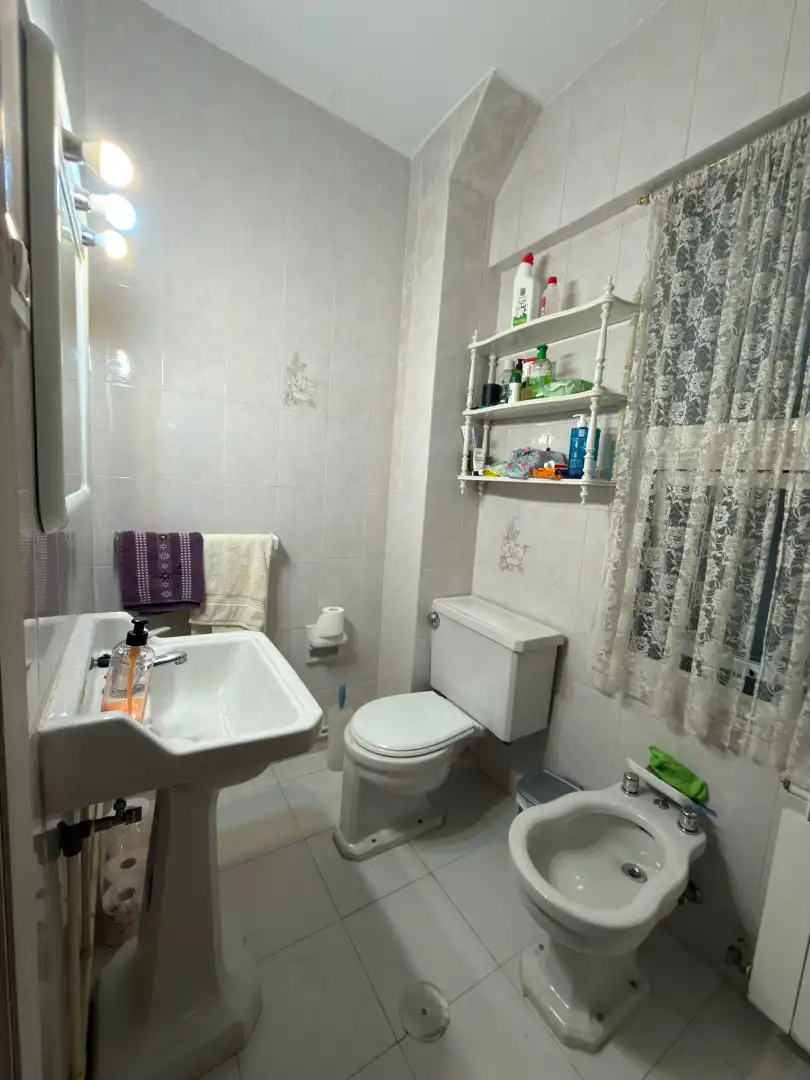 Badezimmer von Wohnung zur Miete in Pontevedra Capital  mit Heizung, Möbliert und Ofen