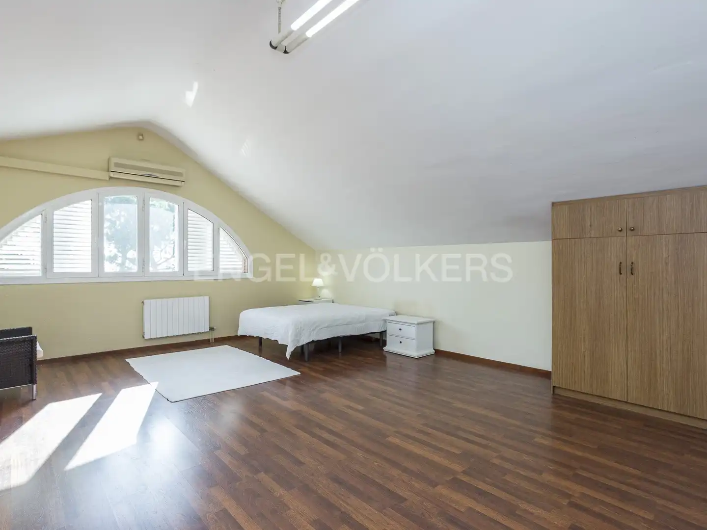 Bedroom of Houses for sale in El Vendrell  with Air Conditioner, Heating and Private garden