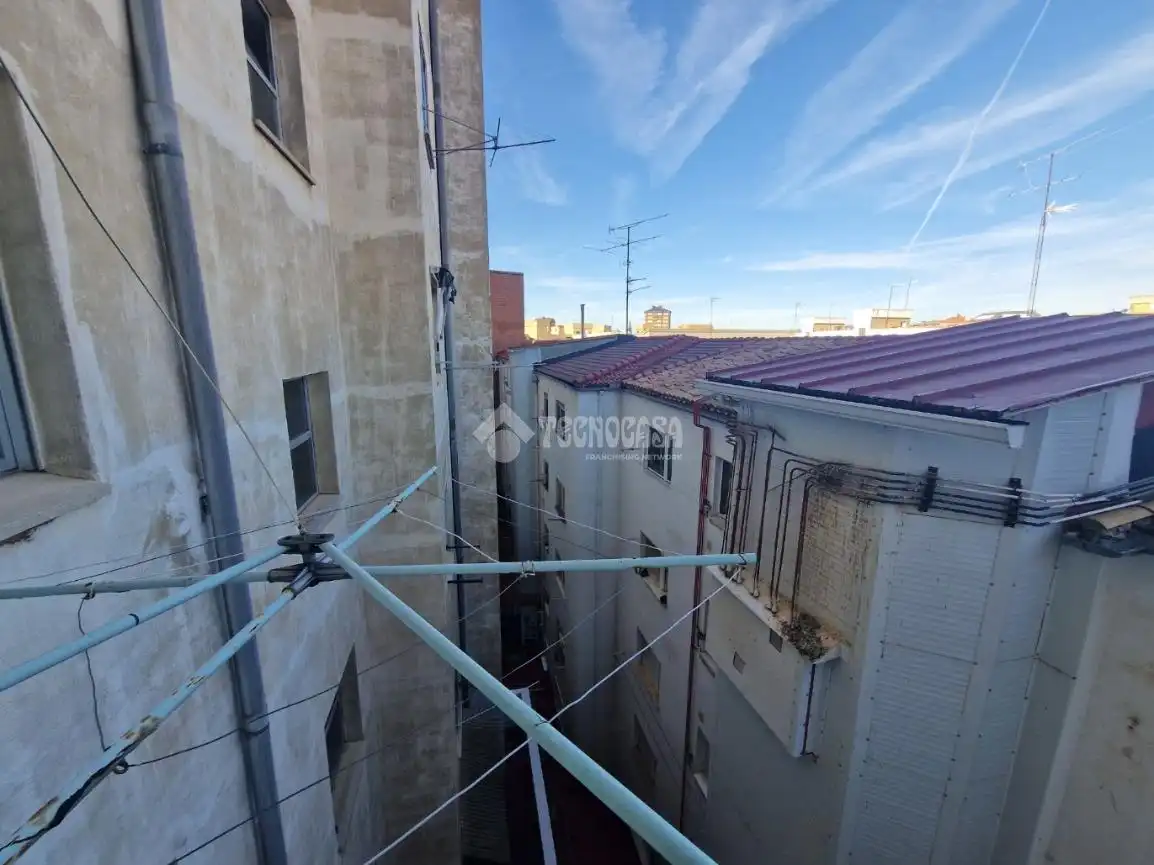 Vista exterior de Piso en venta en Palencia con Calefacción, Parquet y Terraza