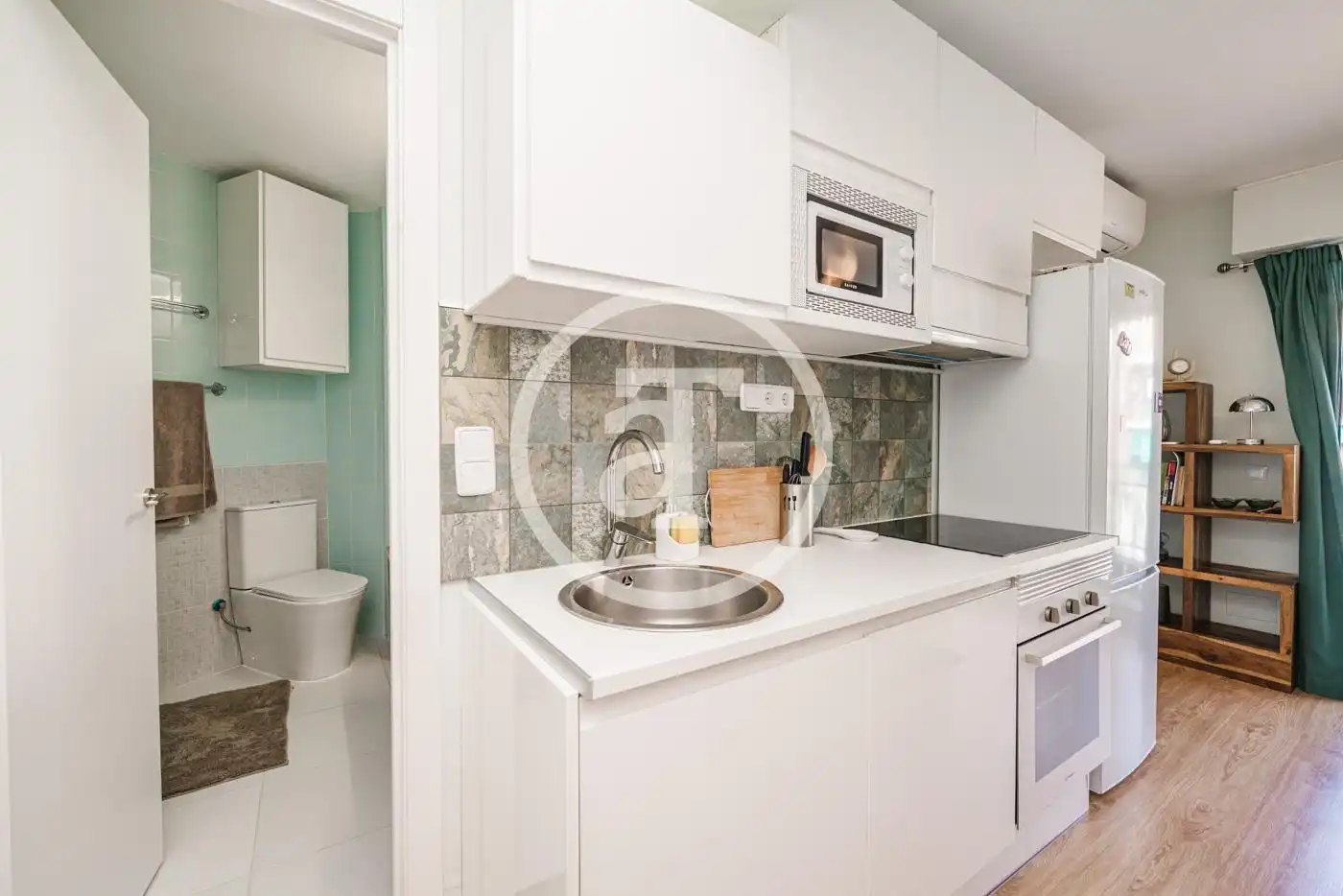 Cocina de Piso de alquiler en Madrid con Aire acondicionado, Calefacción y Amueblado