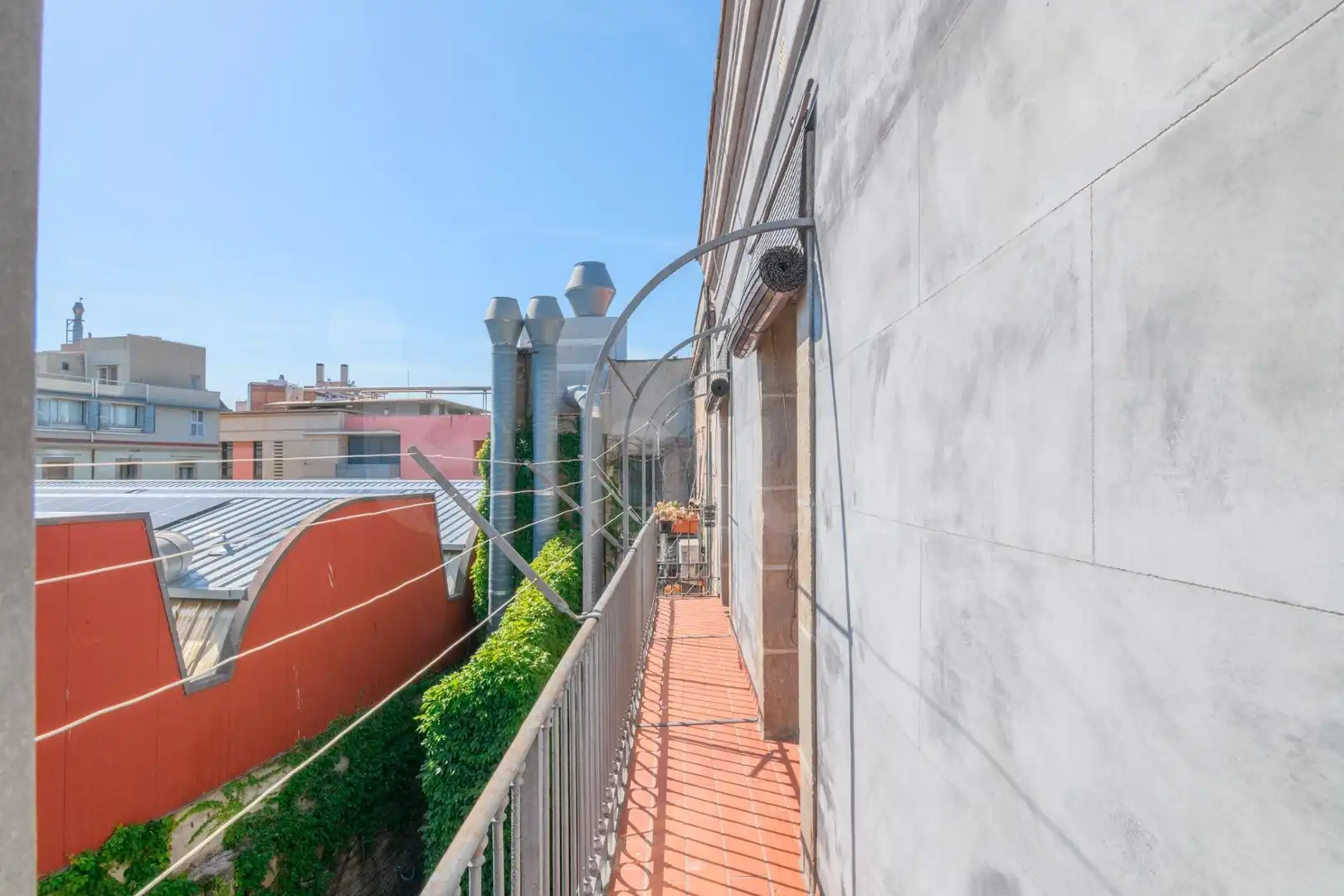 Terrassa de Pis en venda en Barcelona amb Calefacció, Traster i Balcó