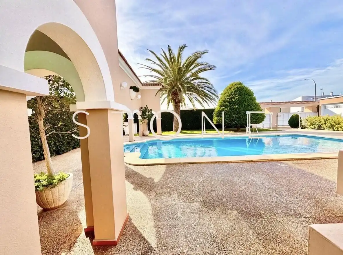 Casa con piscina in vendita a Cala en Blanes, imagen 4