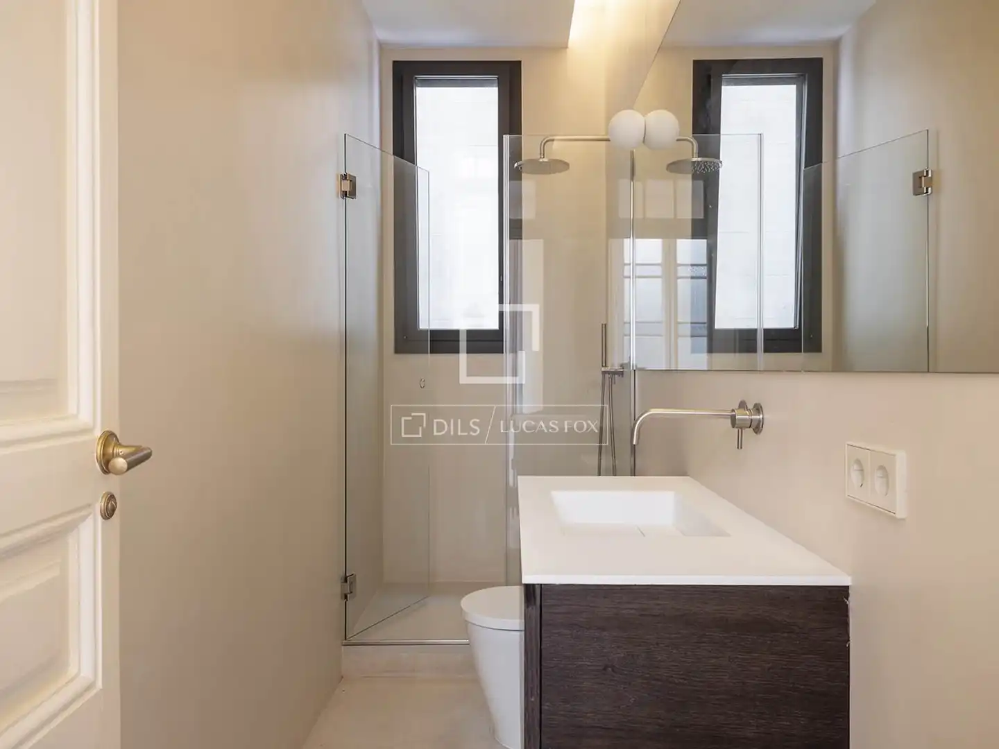 Piso con terraza en venta en Ciutat Vella, imagen 25
