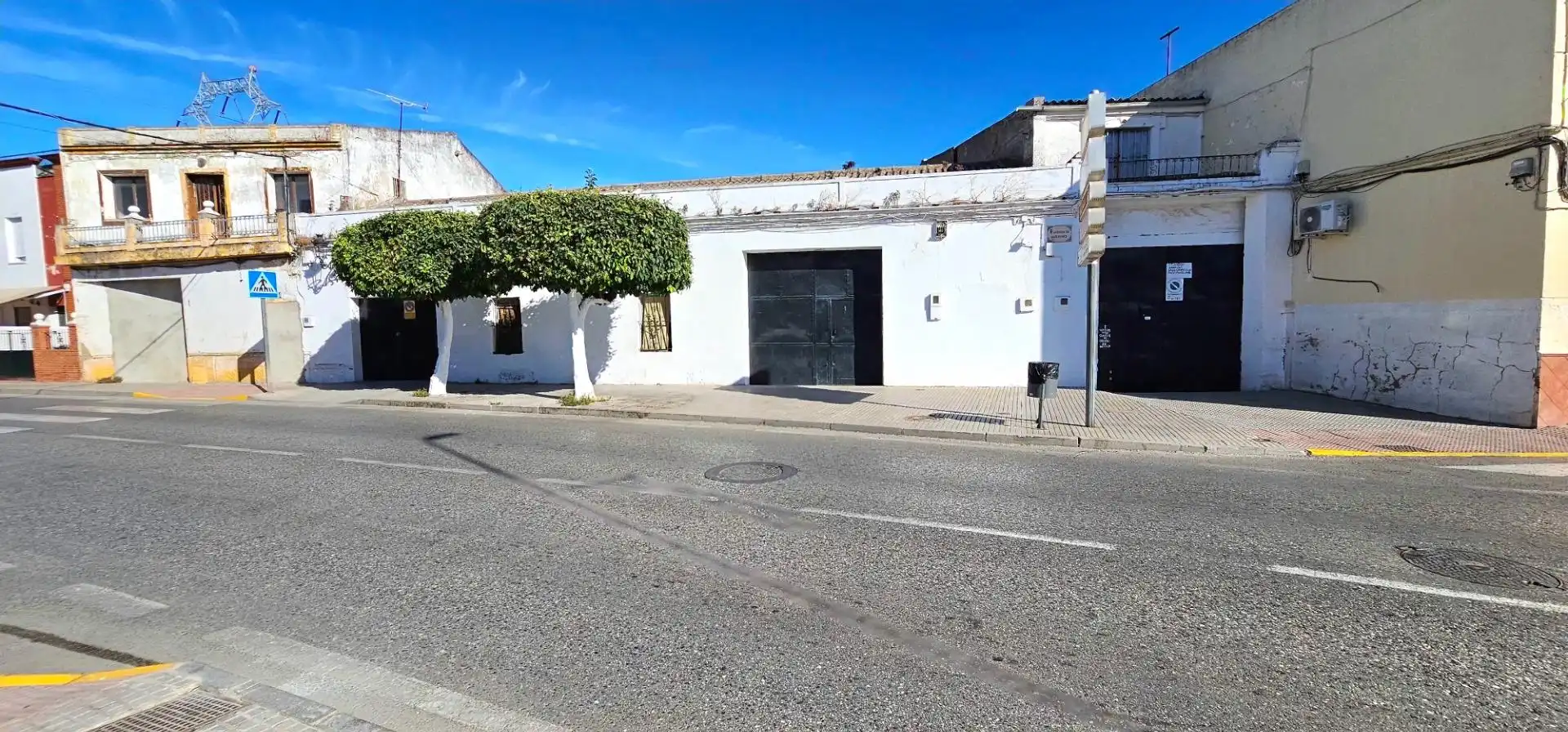 Vista exterior de Casa adosada en venta en La Algaba