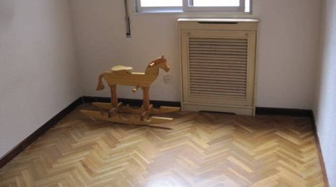 Foto 2 de Piso en venta en Calle Alegría de la Huerta, Los Ángeles, Madrid Capital