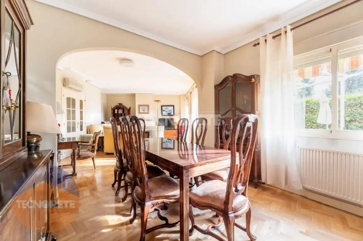 Comedor de Piso en venta en Majadahonda con Aire acondicionado y Piscina comunitaria