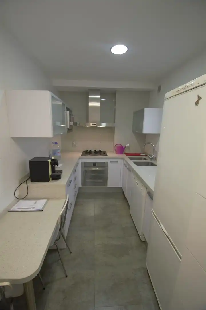 Kitchen of Flat for rent in Centre - Passeig i Rodalies