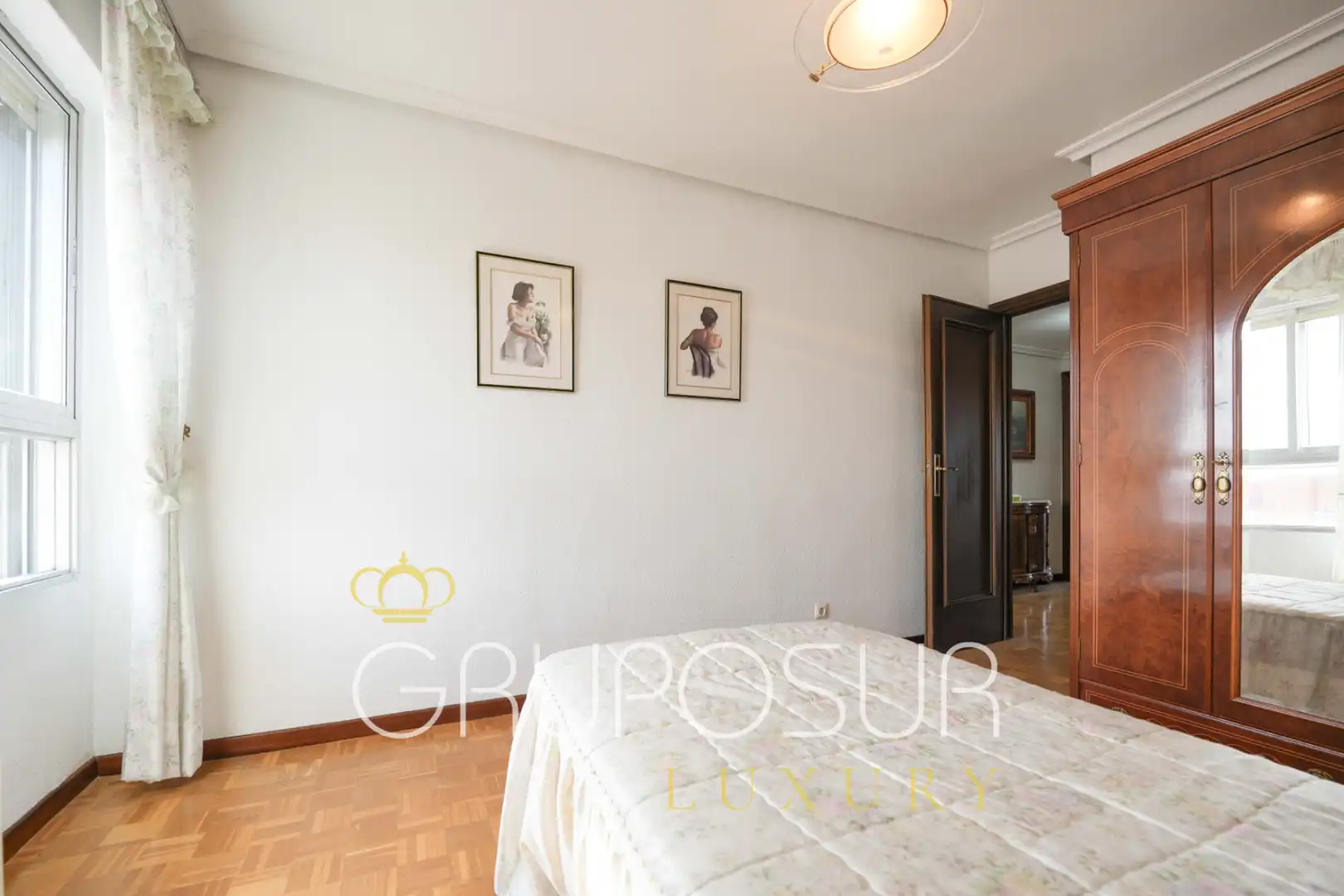 Schlafzimmer von Wohnung zum Verkauf in Valladolid mit Heizung, Privatgarten und Parkett