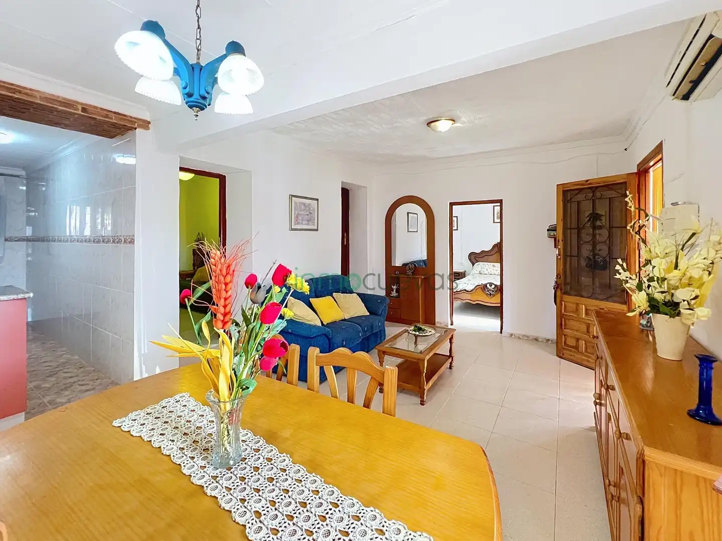 Wohnzimmer von Einfamilien-Reihenhaus zum Verkauf in Cuevas del Almanzora mit Privatgarten, Terrasse und Möbliert
