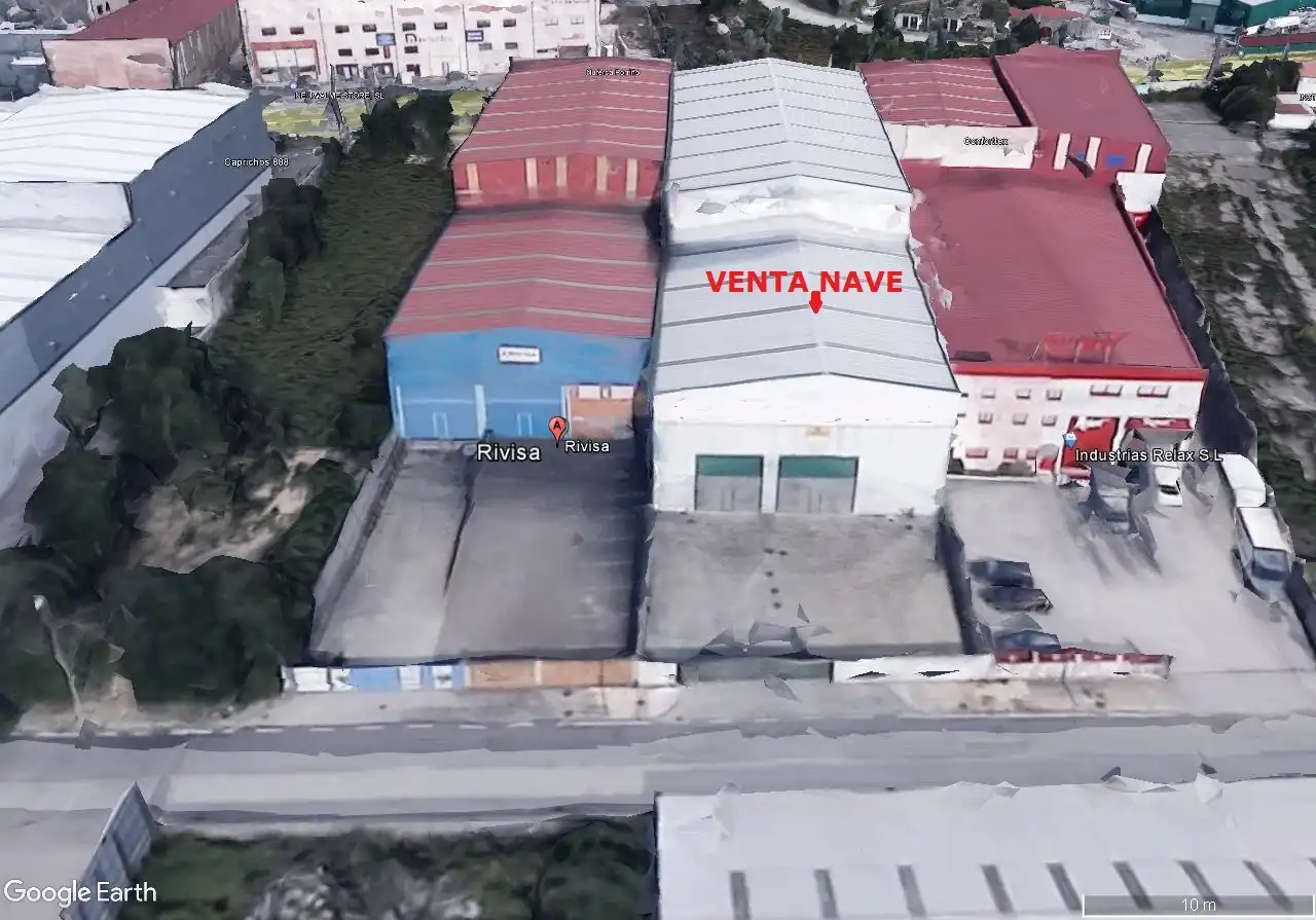 Vista exterior de Nau industrial en venda en O Porriño  
