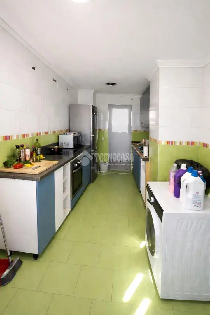 Kitchen of Flat for sale in Málaga