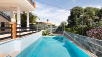 Piscina de Casa adosada en venda en Alzira amb Calefacció