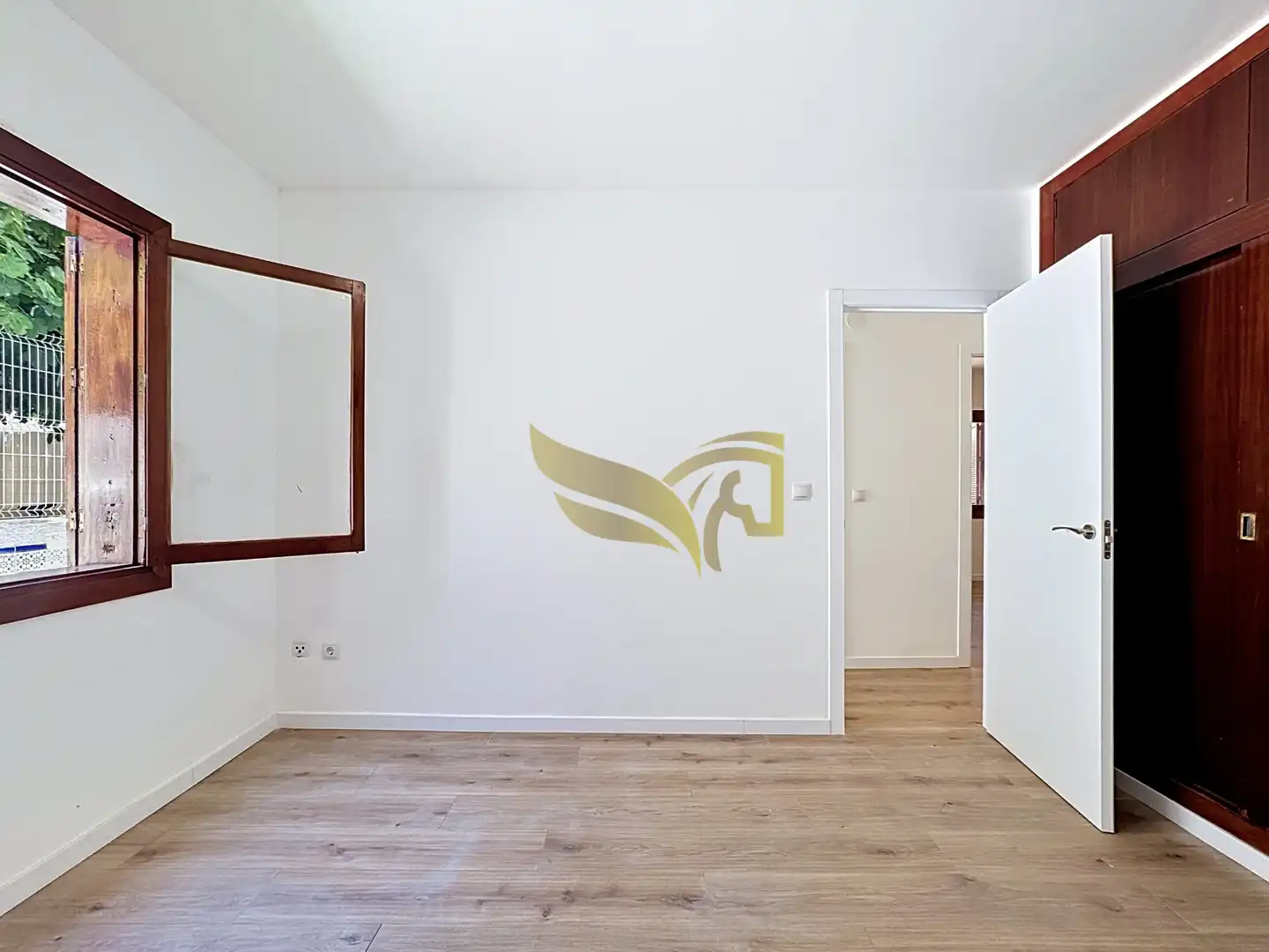 Wohnung zum Verkauf in Los Alcázares mit Parkett, Terrasse und Abstellraum
