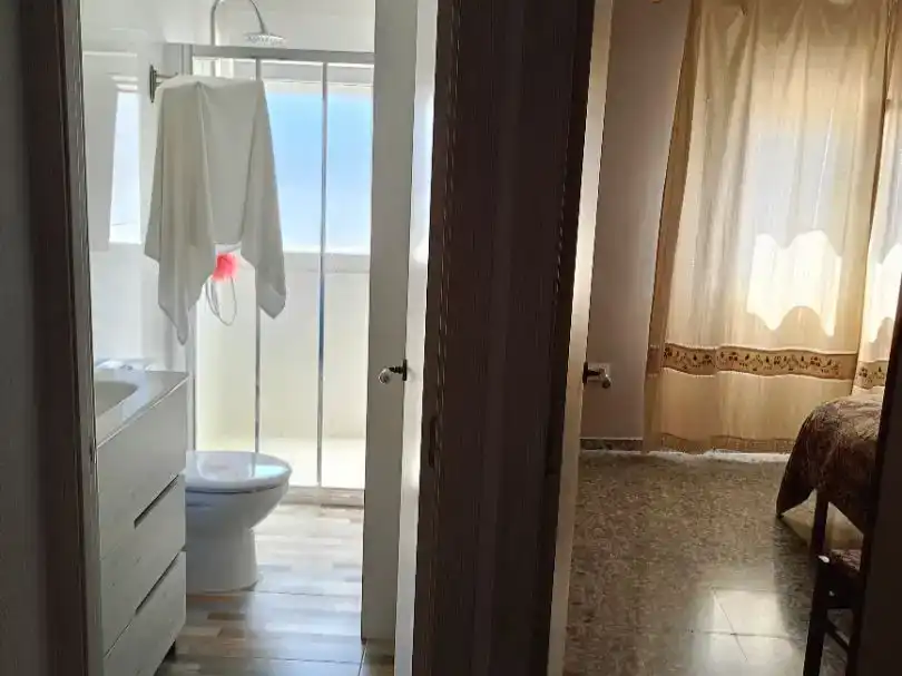 Baño de Casa adosada en venta en Valdeobispo con Trastero y Amueblado