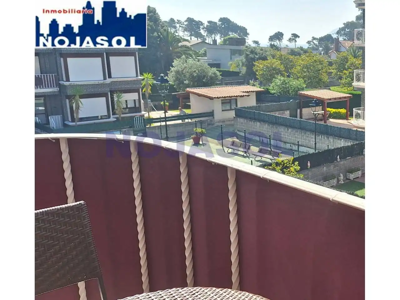 Terraza de Apartamento de alquiler en Noja con Calefacción, Terraza y Amueblado