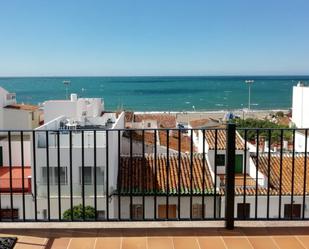 Exterior view of Attic to rent in Vélez-Málaga  with Terrace and Balcony