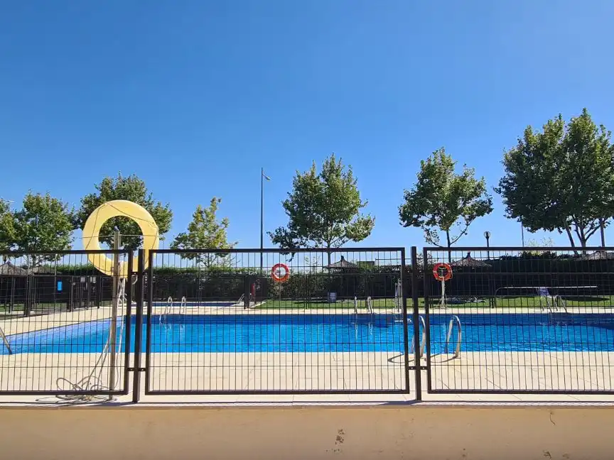 Piso en venta en Avenida del Arroyo Juncal, 11, Navalcarnero