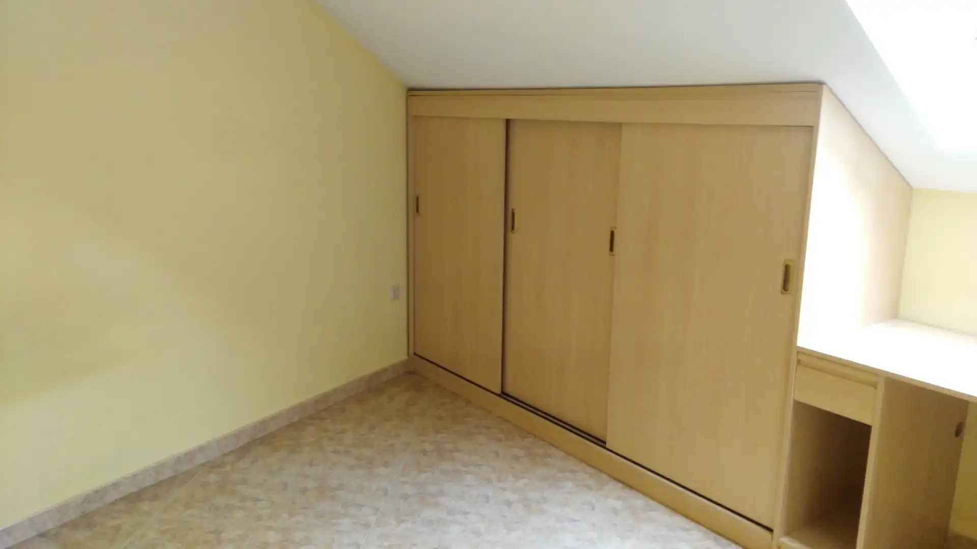 Habitación de Dúplex en venta en Alpedrete con Calefacción y Balcón