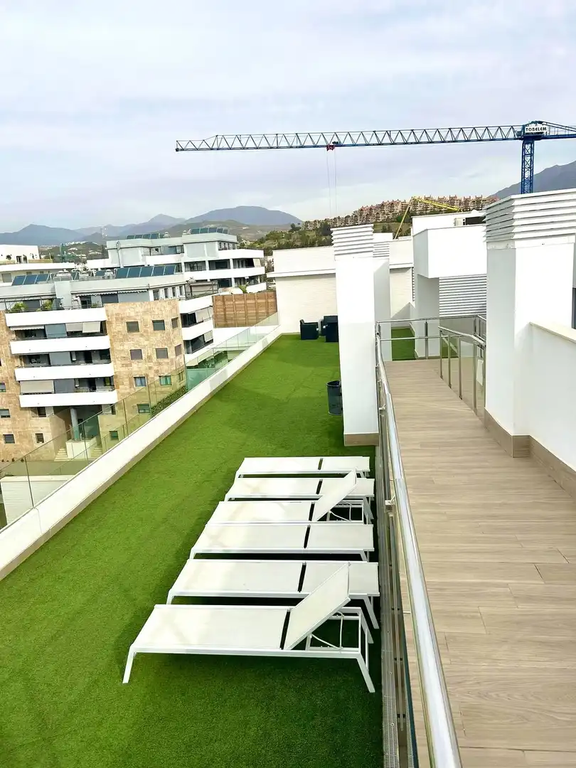 Terrassa de Àtic en venda en Marbella amb Aire condicionat, Traster i Moblat