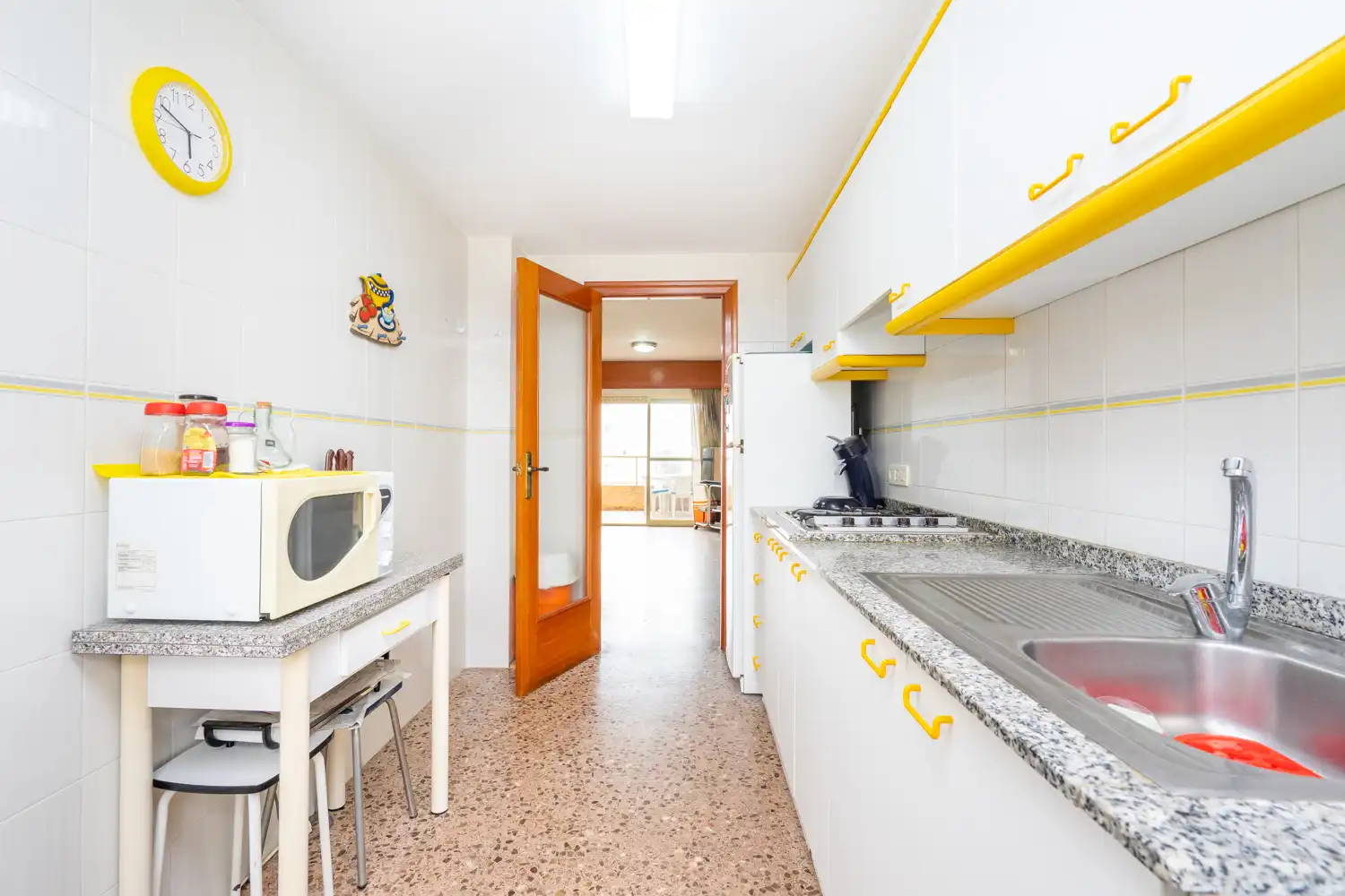 Cocina de Piso en venta en Gandia con Terraza y Piscina comunitaria
