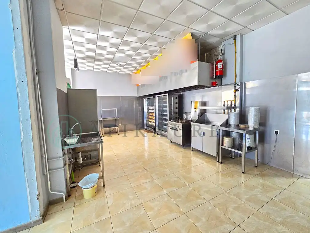 Local comercial en venda a Calle Artesanos, imagen 4