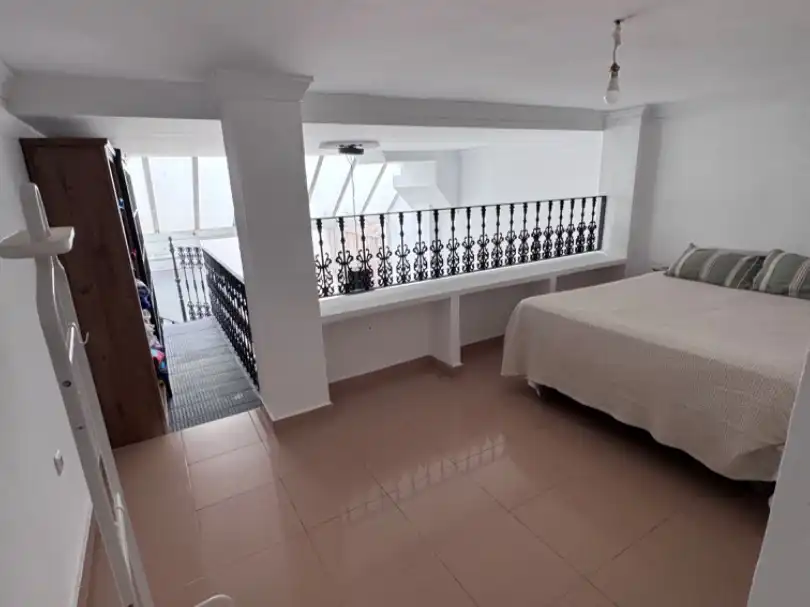 Bedroom of Flat for rent in Sevilla  with Air Conditioner, Terrace and Furnished