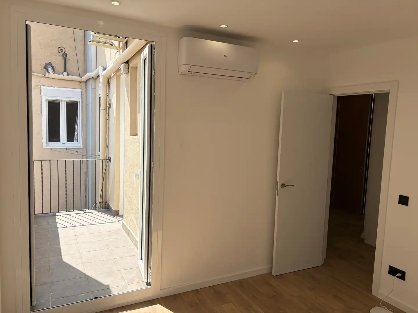 Terraza de Ático en venta en Sant Feliu de Llobregat con Aire acondicionado, Calefacción y Parquet