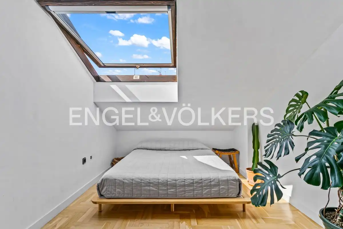 Habitación de Piso en venta en Gijón  con Calefacción y Parquet