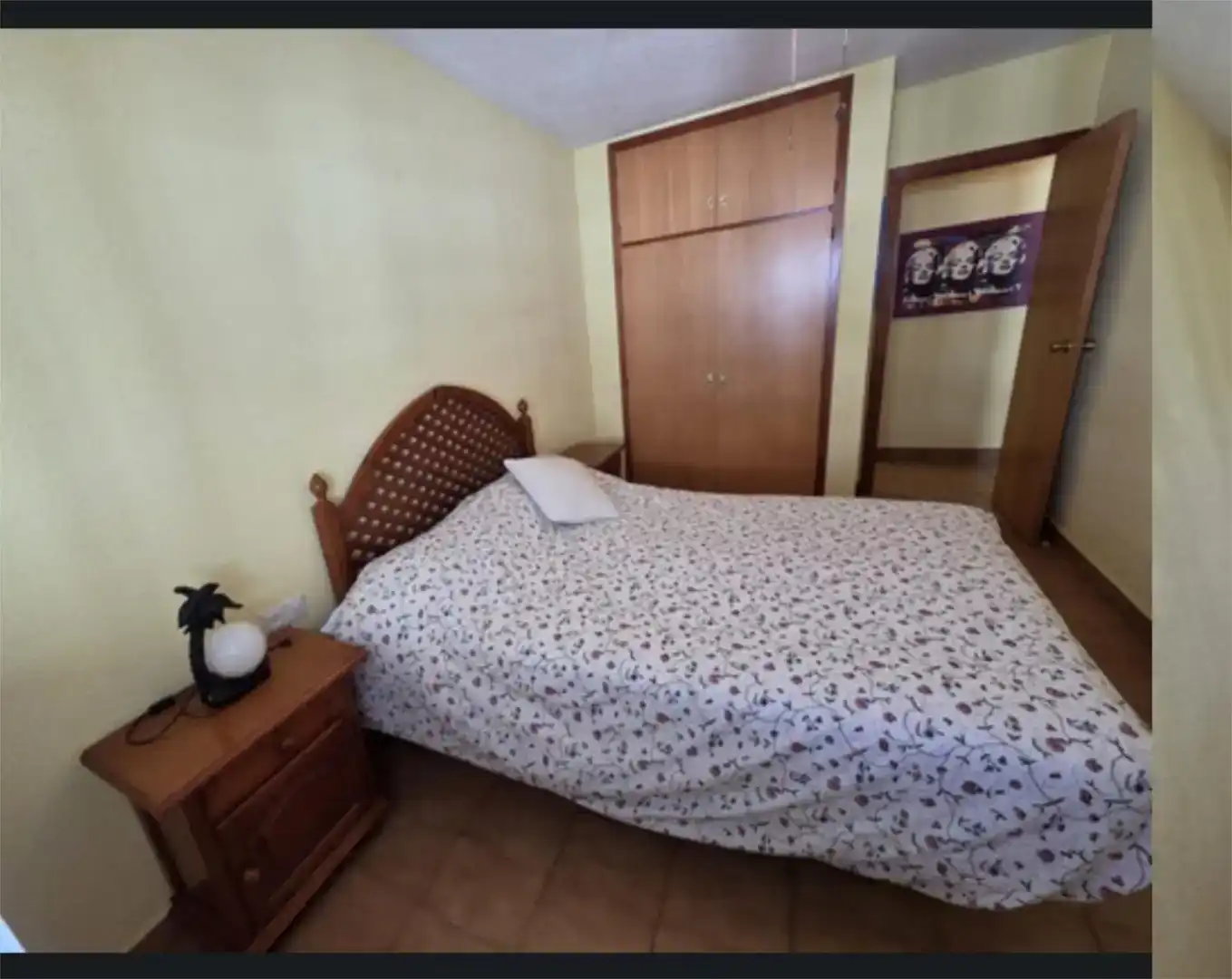 Schlafzimmer von Wohnungen zur Miete in Almuñécar mit Klimaanlage, Privatgarten und Möbliert