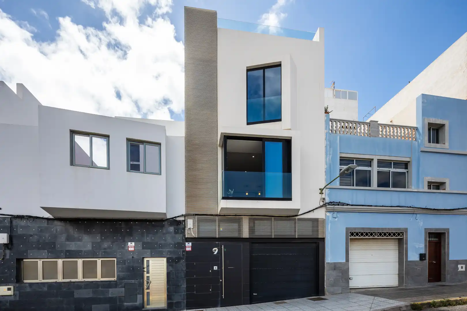 Exterior view of Houses for sale in Las Palmas de Gran Canaria  with Parquet flooring, Terrace and Furnished