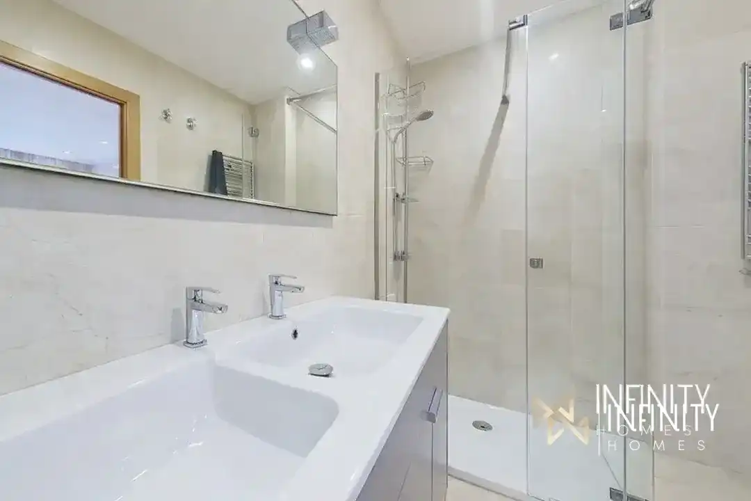 Bathroom of Attic for sale in Ortuella, Bizkaia