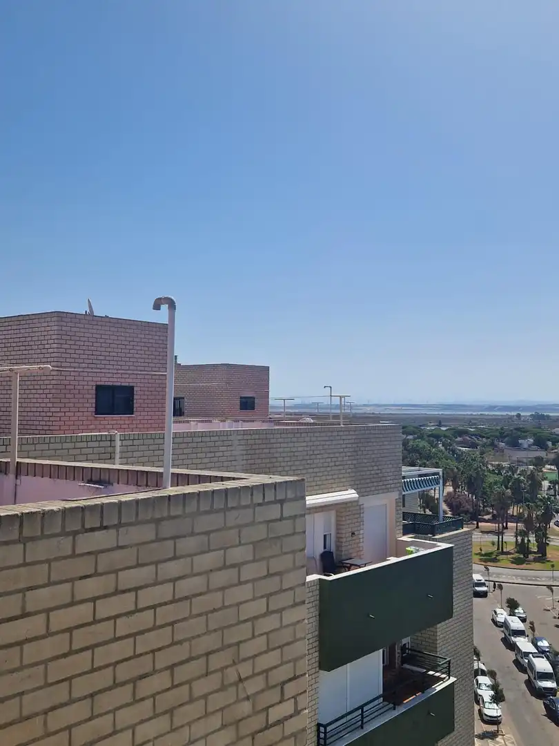 Flat with terrace for sale in Valdelagrana, imagen 14