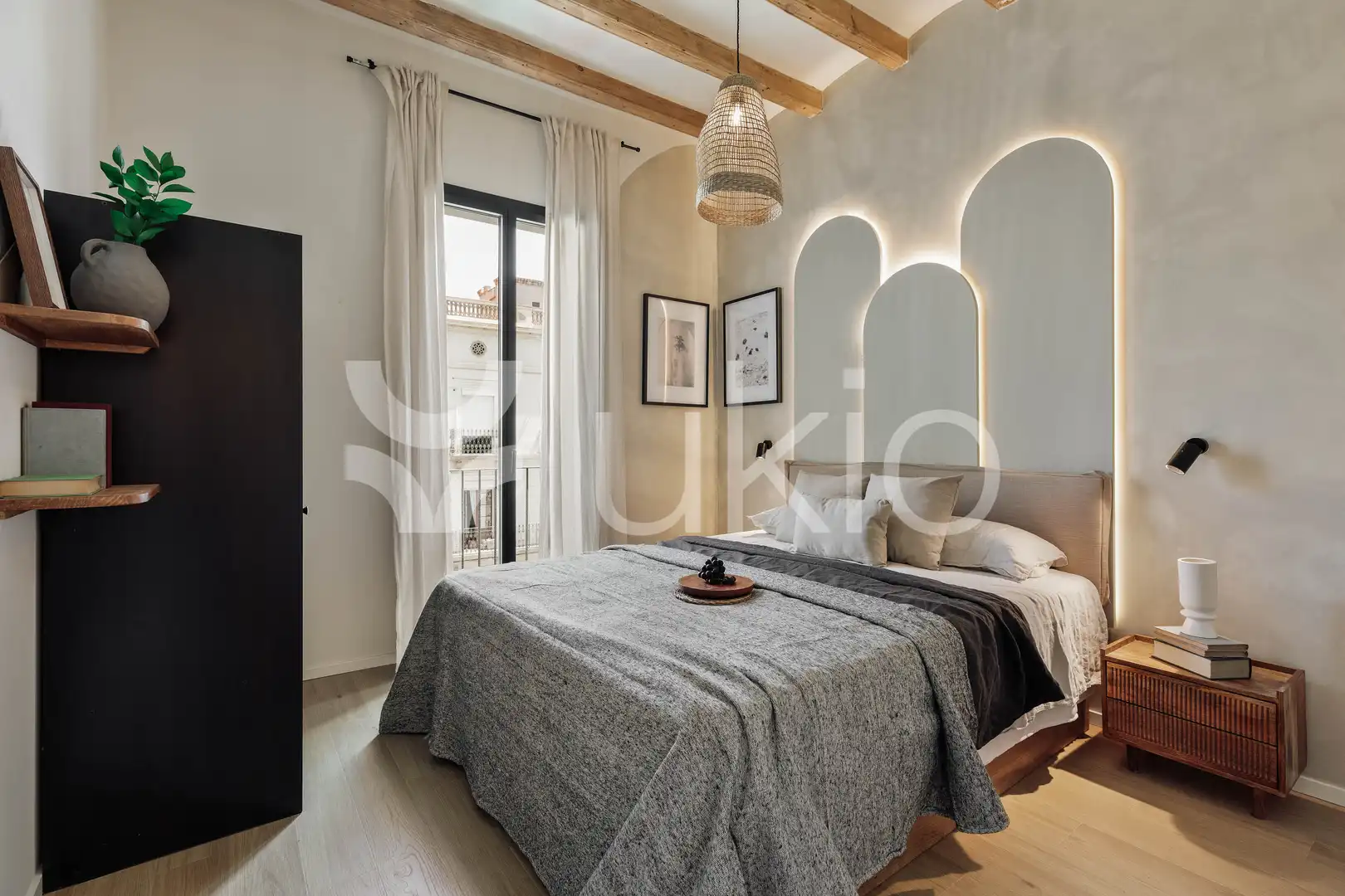 Habitación de Apartamento de alquiler en Barcelona con Aire acondicionado, Calefacción y Amueblado