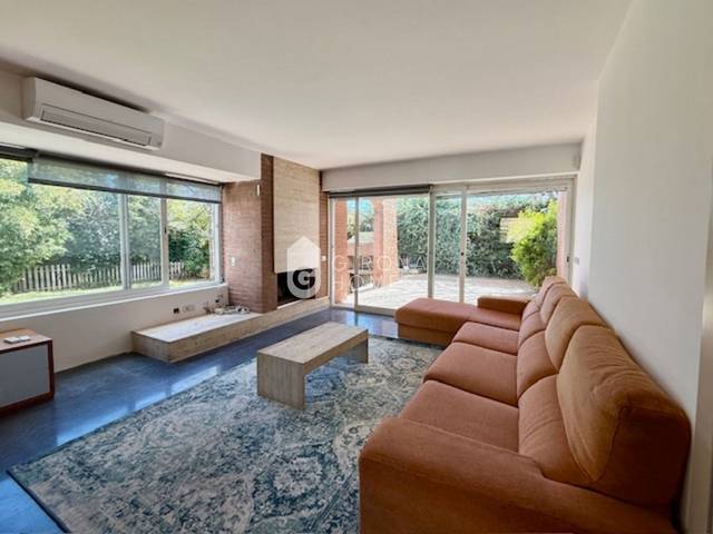 Casa-chalet en Alquiler en Fornells de la Selva