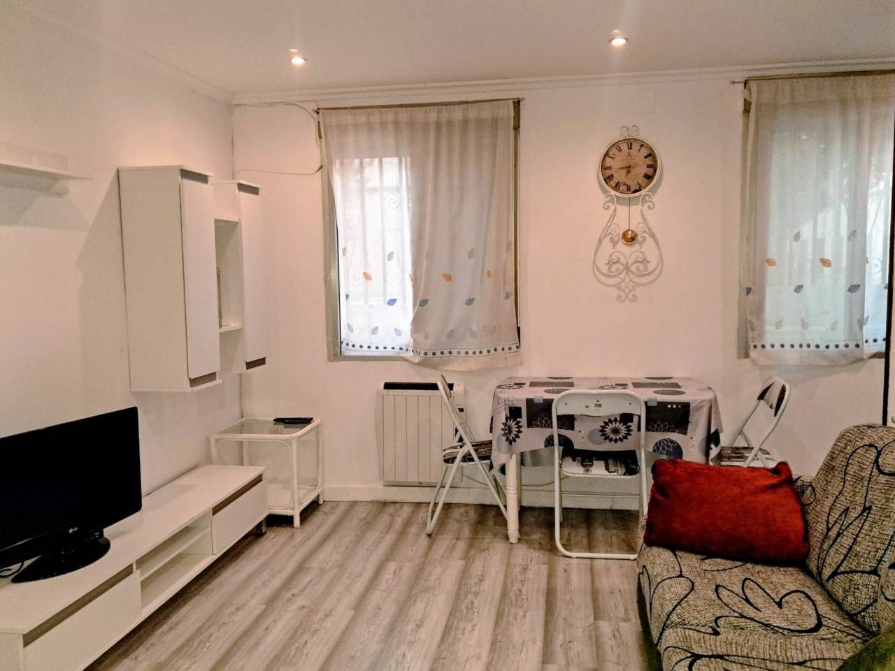 Bedroom of Study for sale in  Logroño  with Heating and Storage room