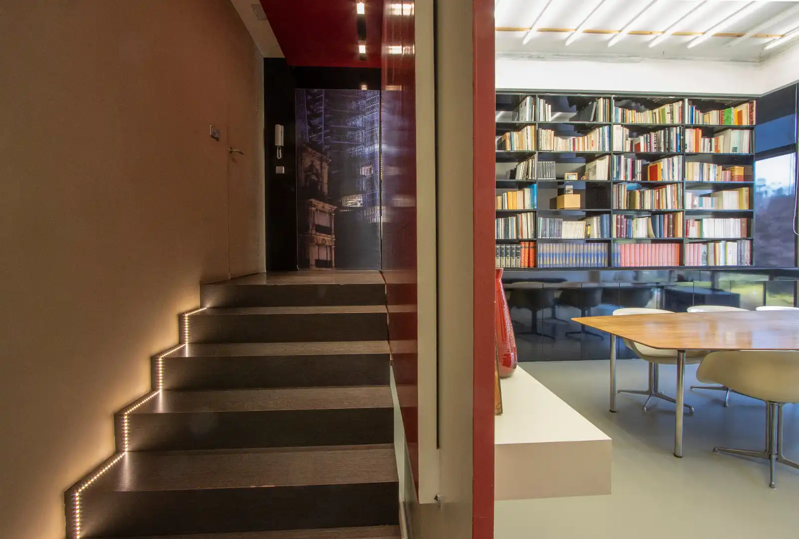 Office for rent in Barcelona  with Air Conditioner and Furnished
