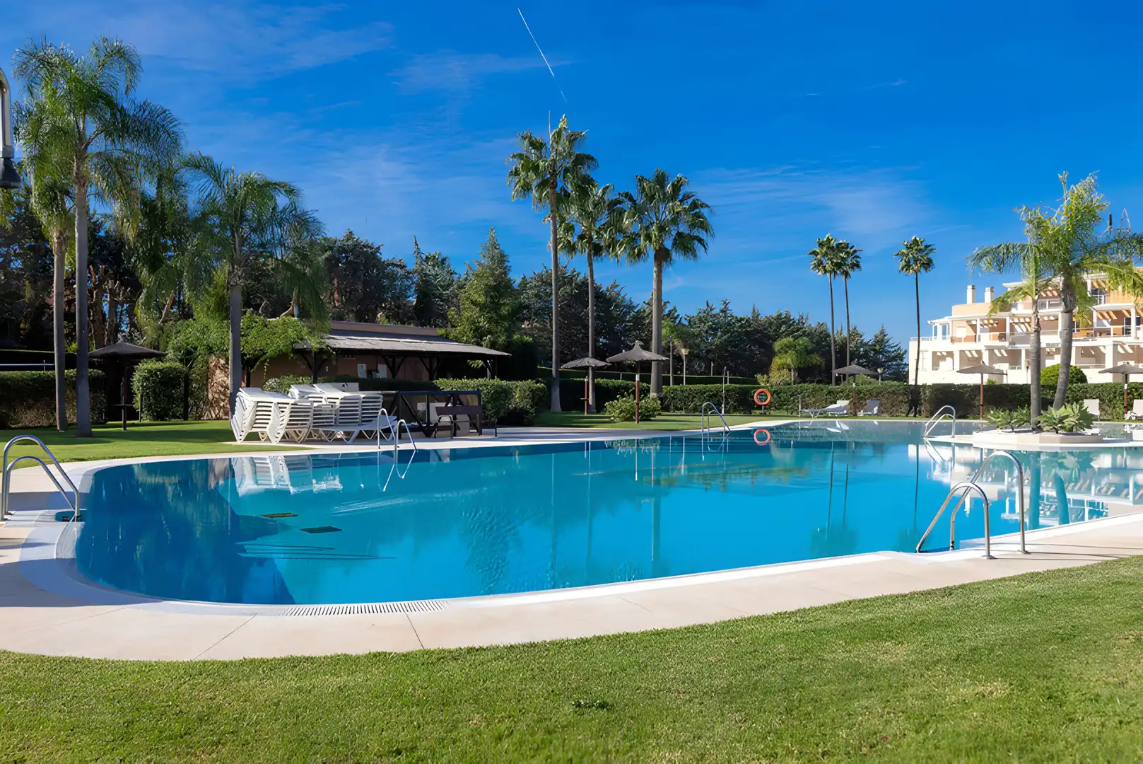 Àtic amb piscina en venda a Estepona Pueblo, imagen 46