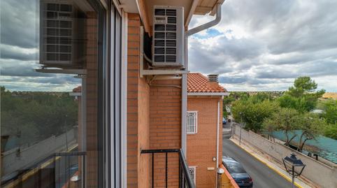 Foto 2 de Casa adosada en venta en  Don Quijote, 7, Ciruelos, Toledo
