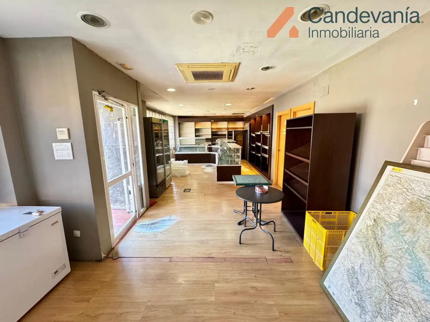 Local comercial en venda a Avenida Galo Ponte, imagen 7