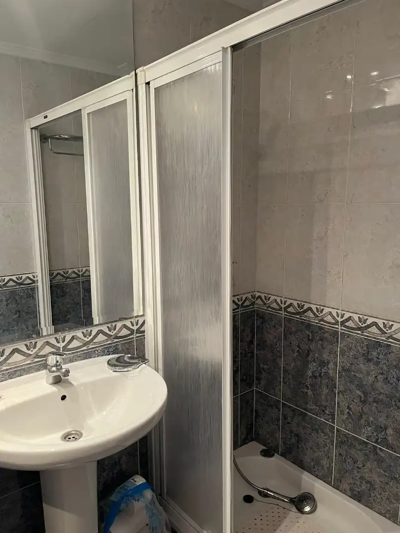 Piso en venta en Calle de Luis Bermejo, 6, Romareda