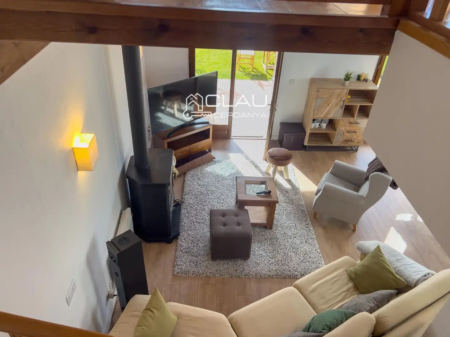 Living room of Detached homes for rent in Osséja  with Heating, Private garden and Parquet flooring