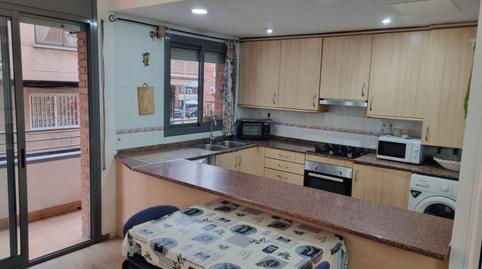 Foto 5 de Piso en venta en Santiago, Artigues, Badalona