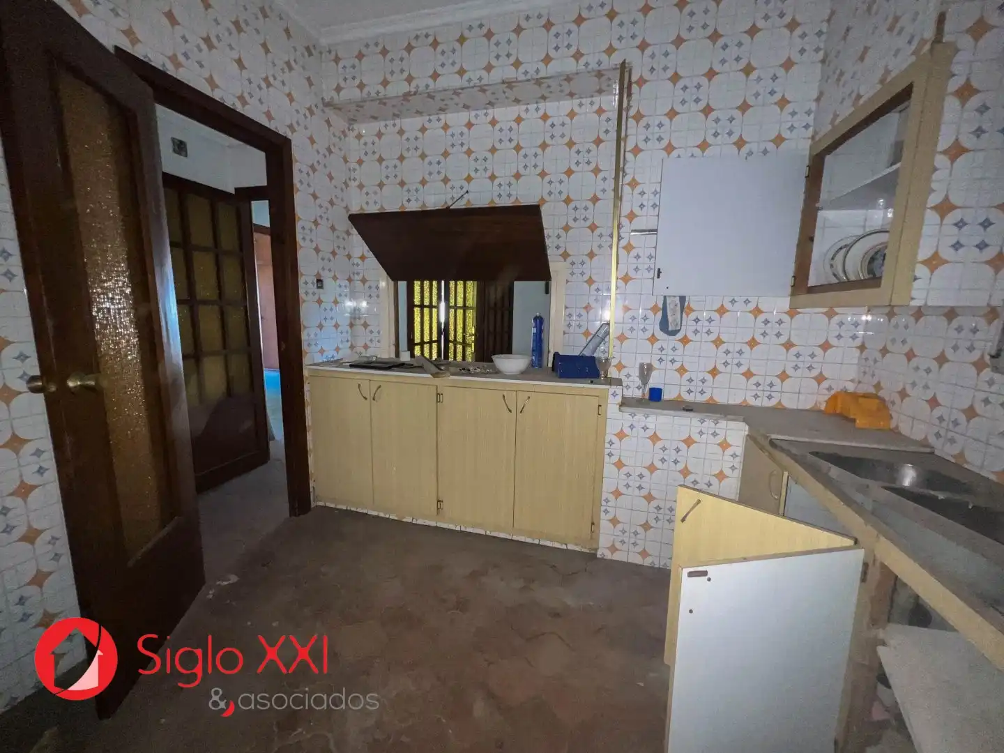 Cuina de Casa o xalet en venda en Castellón de la Plana / Castelló de la Plana amb Terrassa, Traster i Piscina