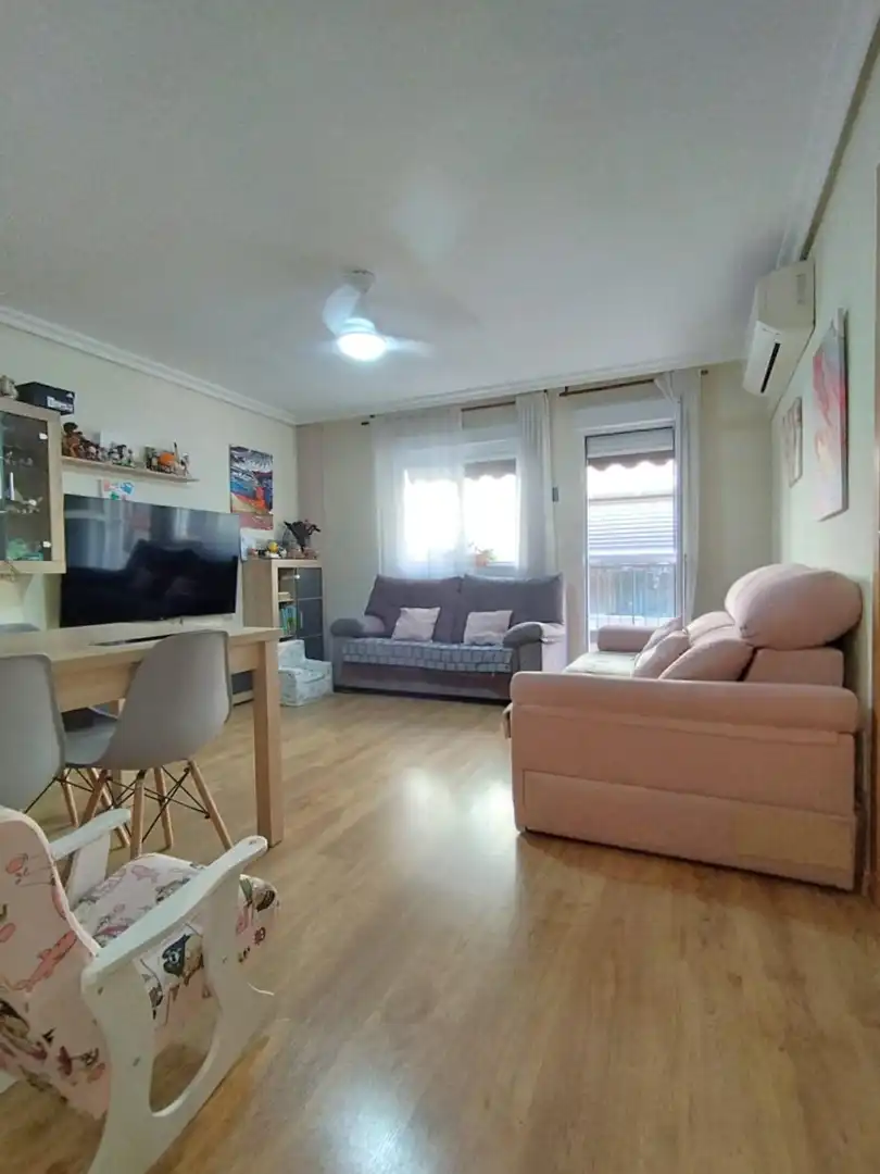 Living room of Flat for sale in Murcia  with Air Conditioner, Heating and Furnished