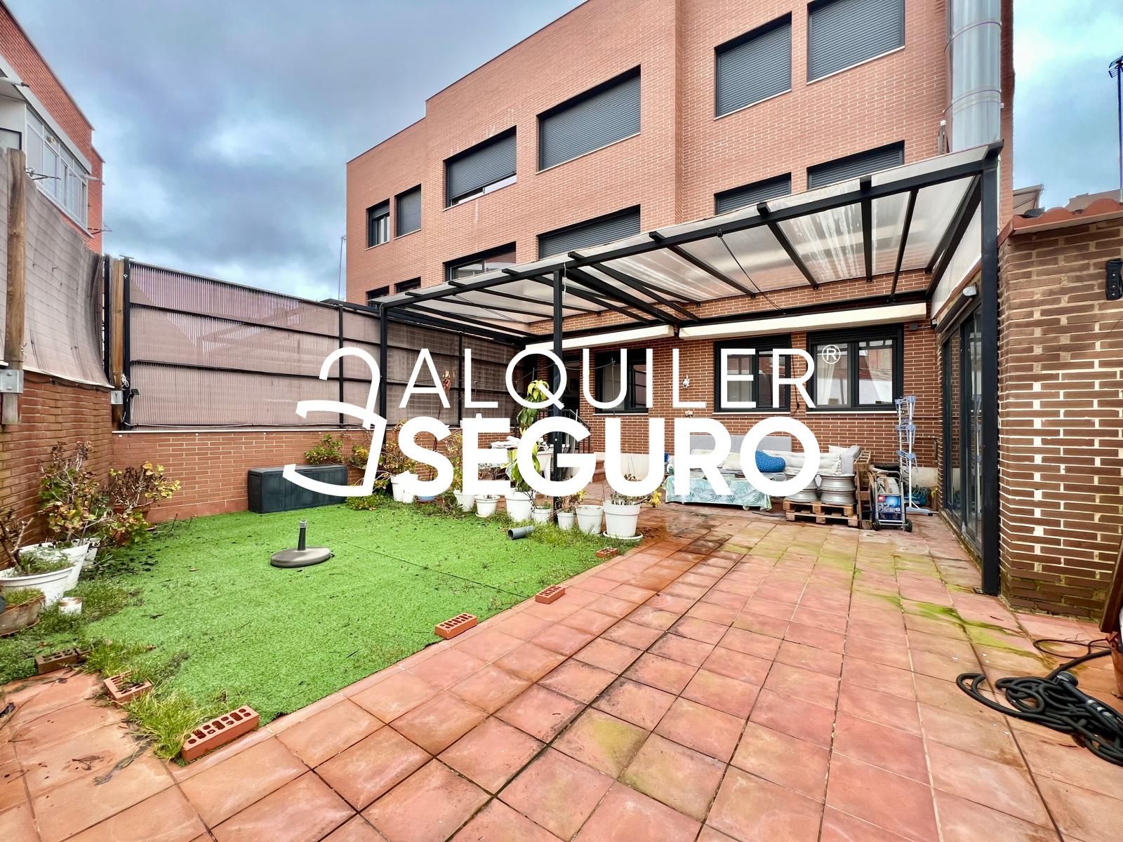 Terraza de Piso de alquiler en Alcobendas con Calefacción, Terraza y Trastero